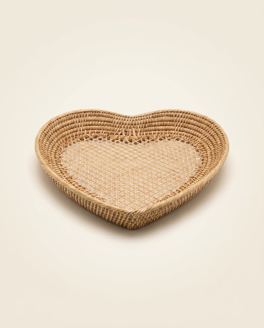 Heart Rattan Tray
