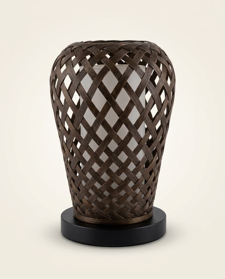 Dark Lattice Table Lamp
