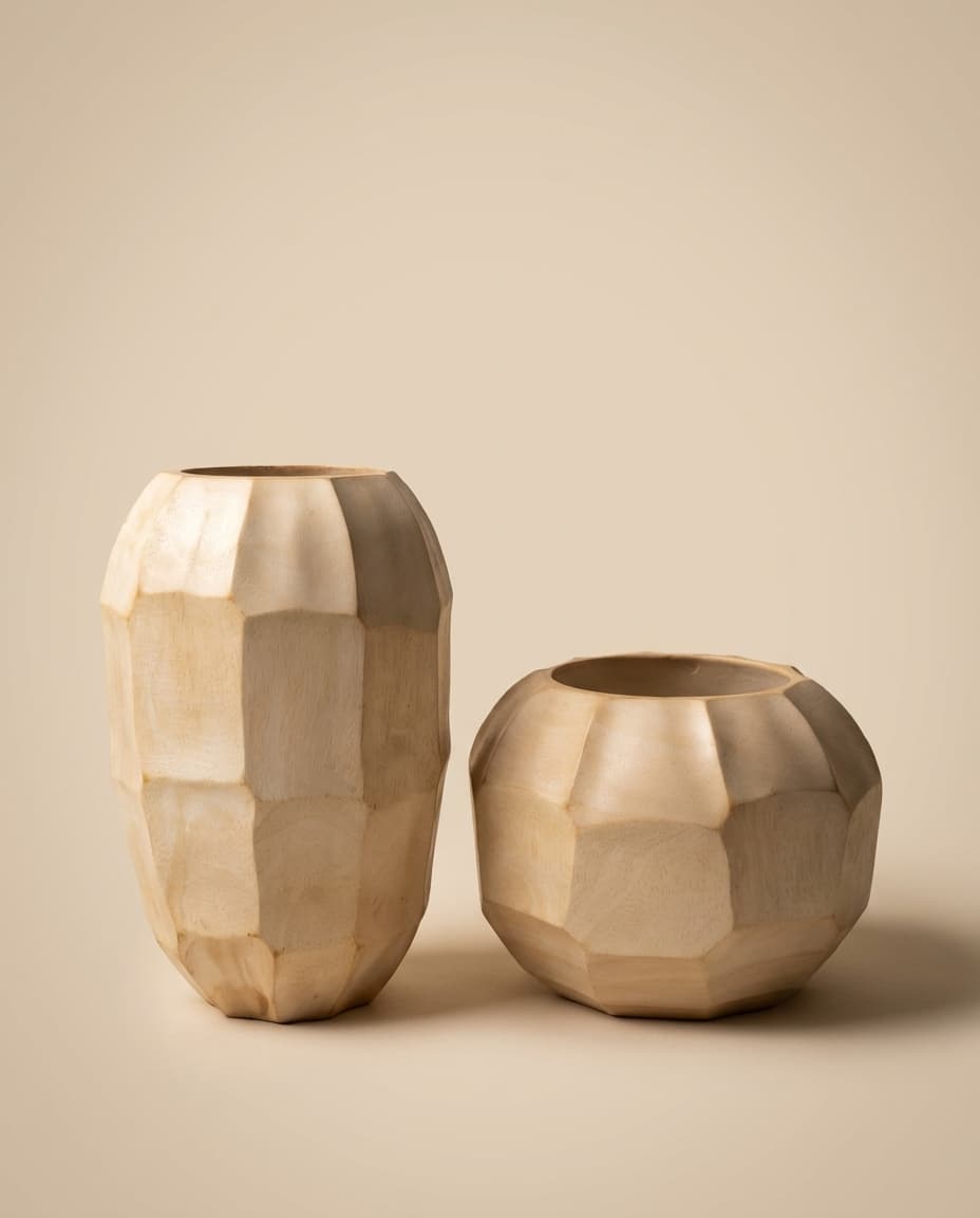 Ribbed Pattern Vase Pair S+L