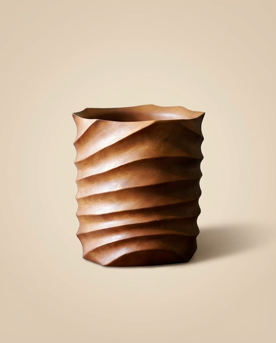 Oak Woven Pattern Vase