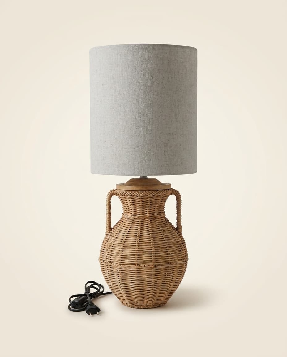 Woven Gourd Table Lamp